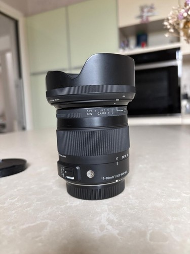 Sigma 70mm 4 - sigma, f2.8-4